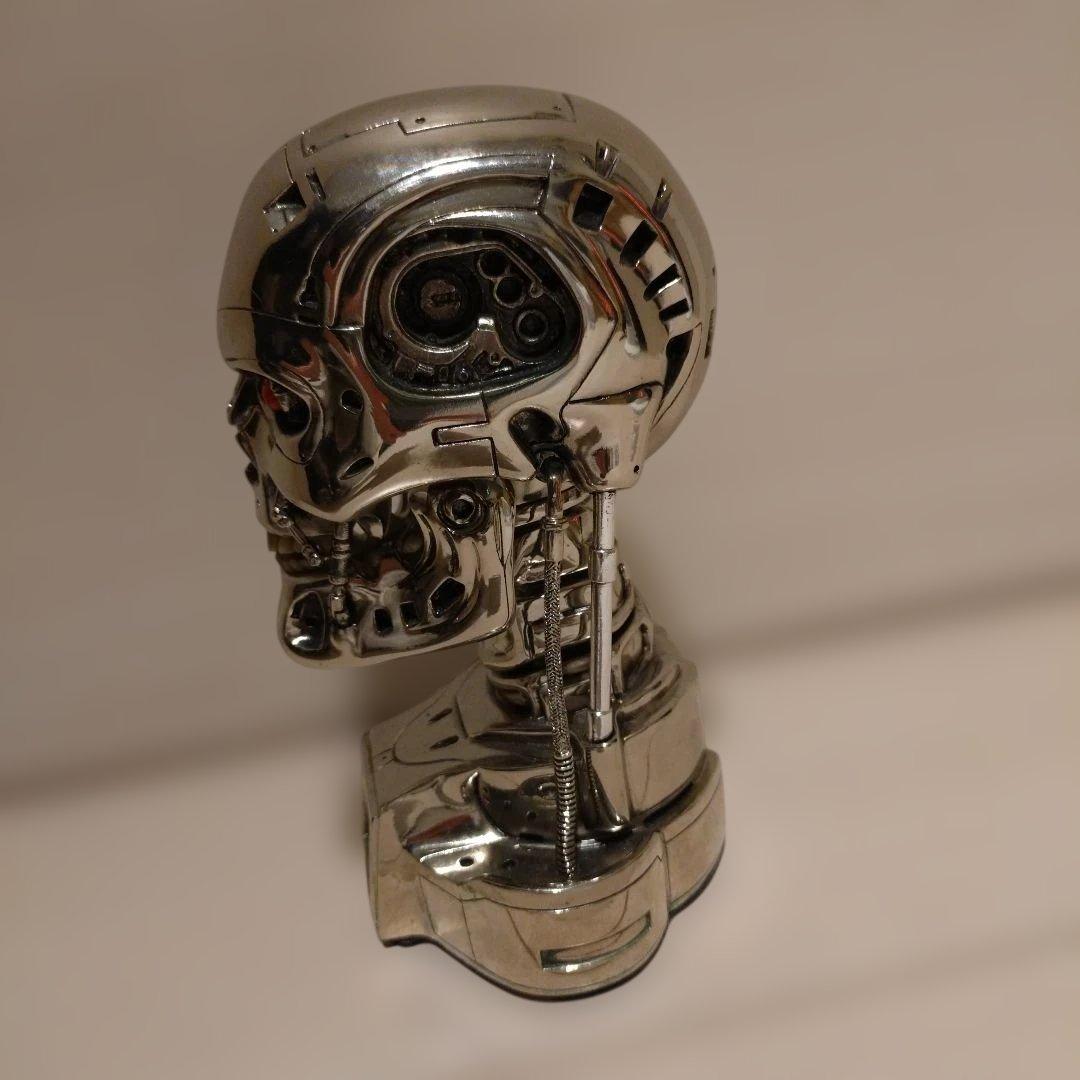 ターミネーター2 エンドスケルトンハーフサイズ　バトルダメージバージョン