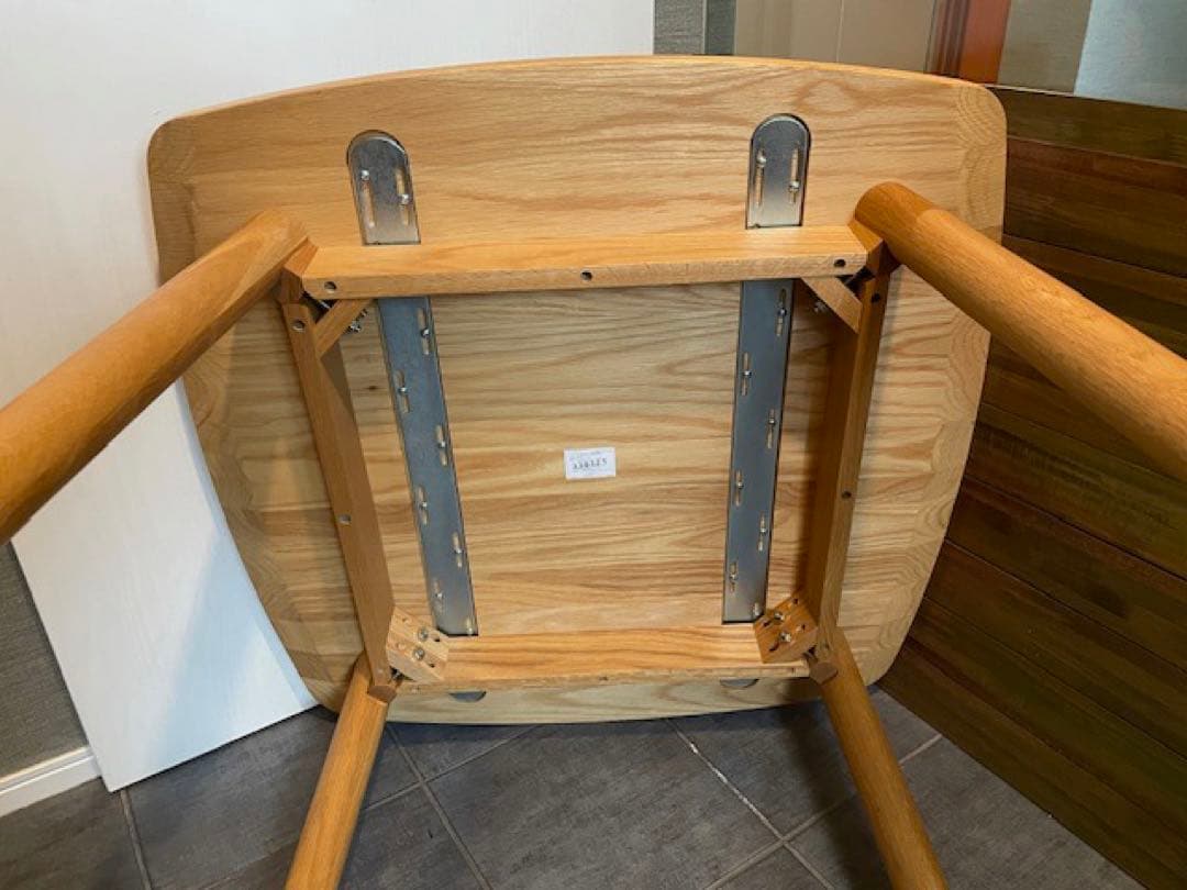 ウニコ　ソルク　テーブル