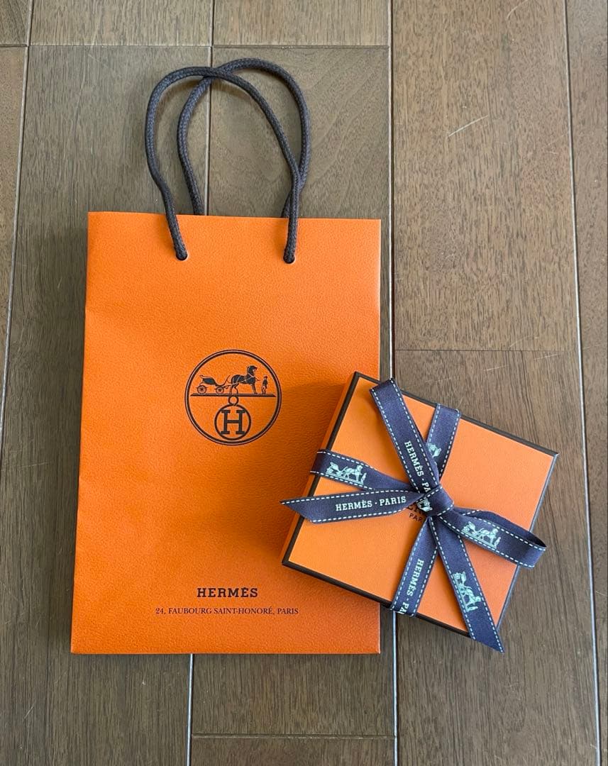 【未使用品】HERMES エルメス　バスティア　小銭入れ　ケース