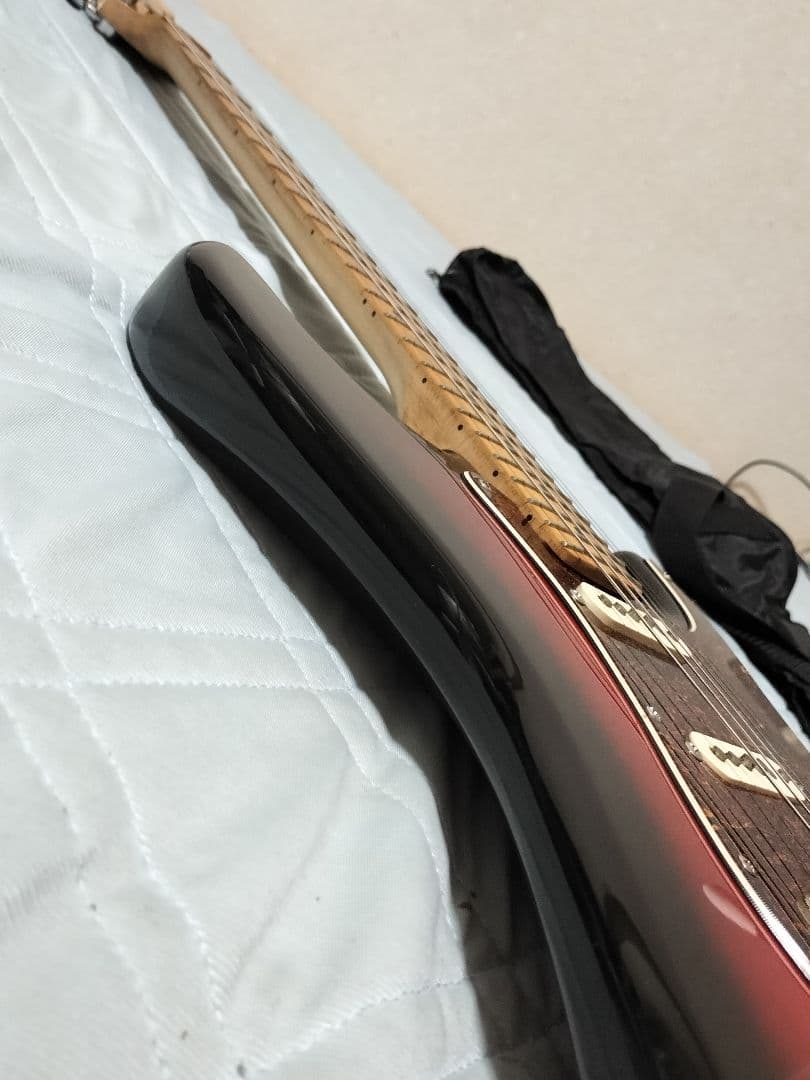 Squier スクワイヤー ストラト standard メイプル指板 ケース付