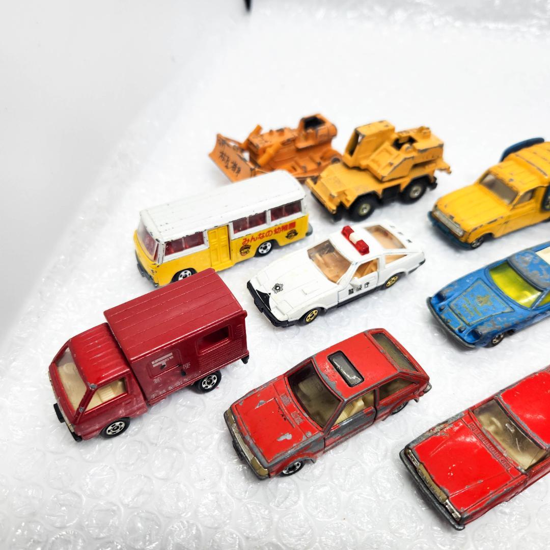 トミカ 日本製 セット キャリイ 郵便車 ファミリア ポルシェ シティ等