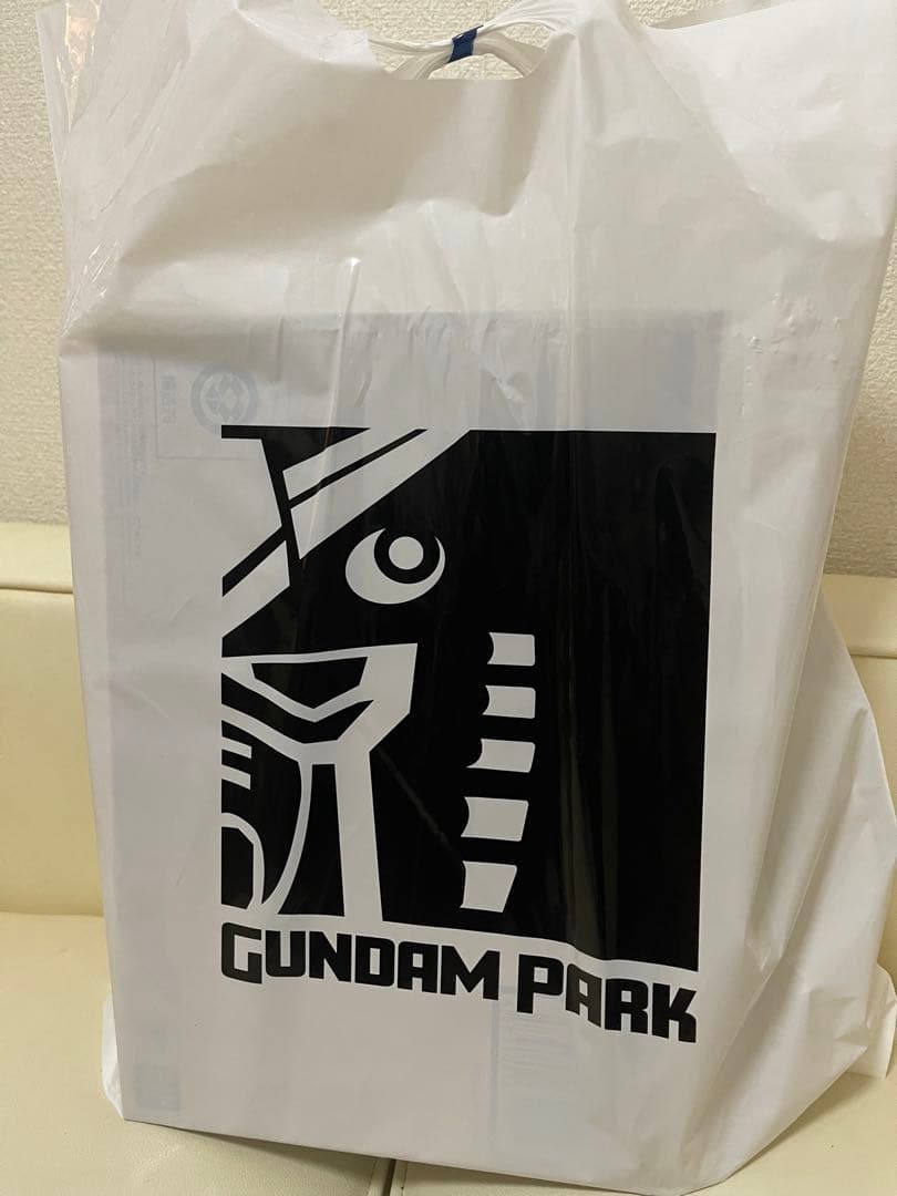 新品 未使用 超合金 MSN-04FF サザビー SAZABI