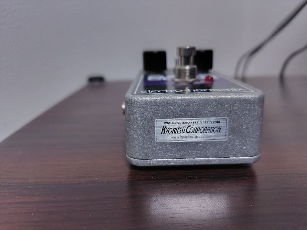 electro-harmonix BASS CLONE ベースエフェクター