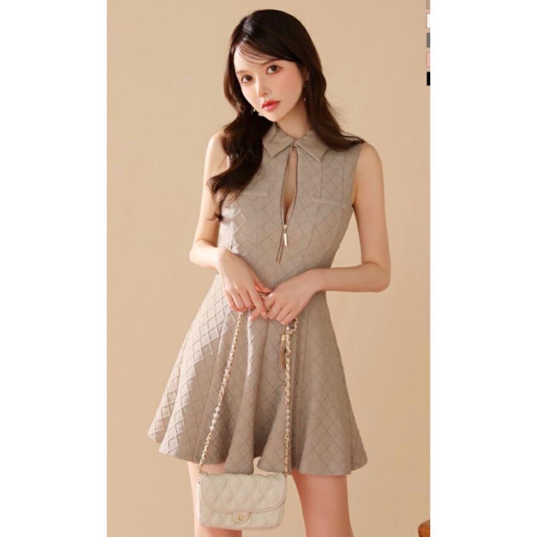 新品タグ付き　ミニワンピース　ベージュ　ノースリーブ