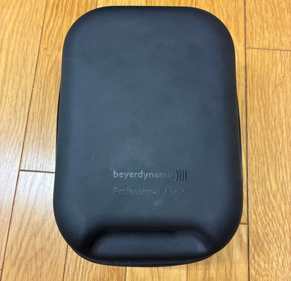 [美品] beyerdynamic DT 1990 PRO