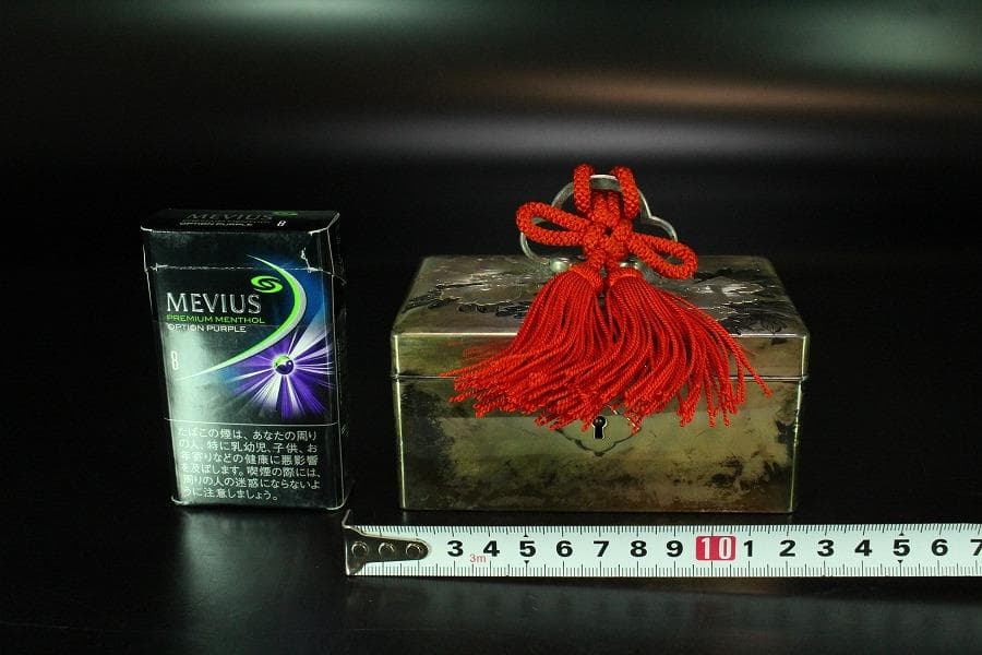 銀製 刻花紋 宝石箱 silver 鍵付 未使用(K-XA675)