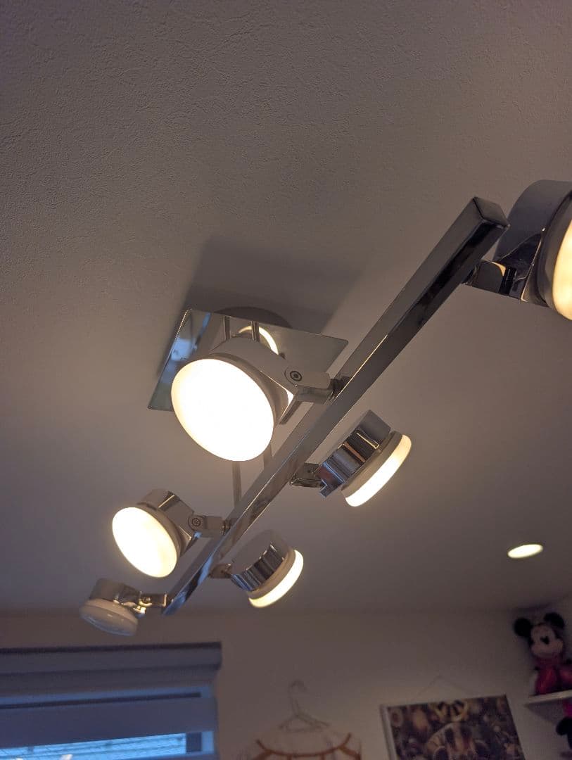 大塚家具　リビング　シャンデリア　スポットライト　６灯　廃盤　ステンレス　居間