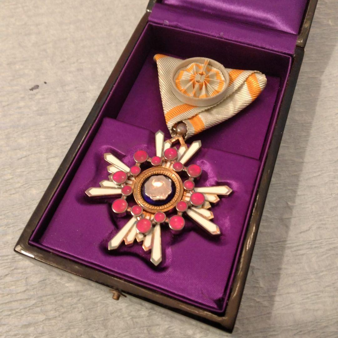 勲章　勲四等瑞宝章　略章なし