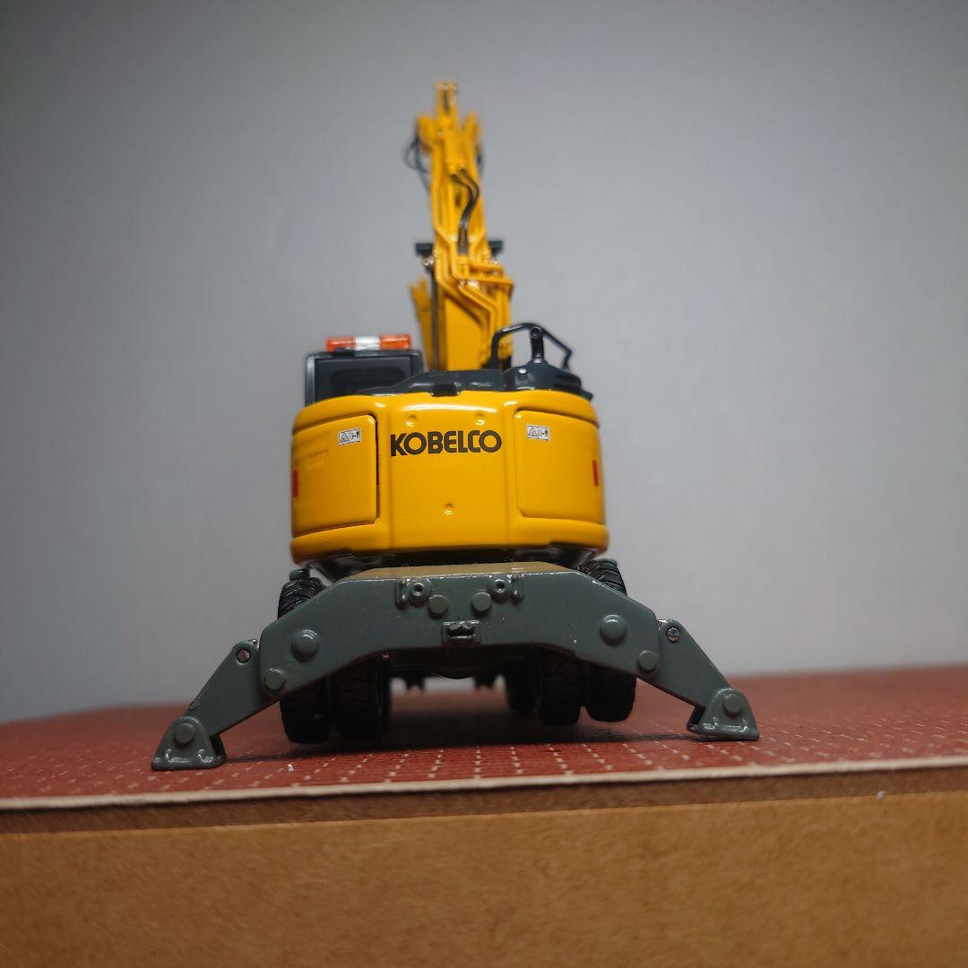KOBELCO ED160W ホイール式ショベル(1/50)カスタム SK135