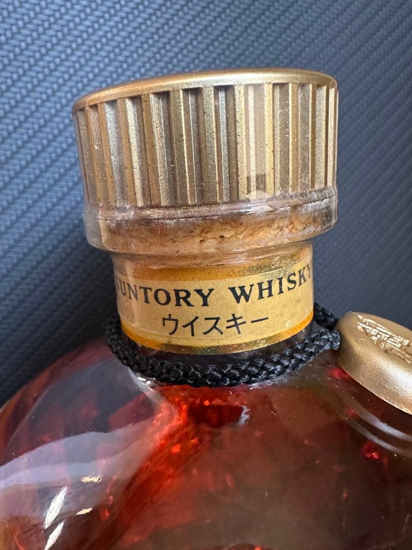 A*n様 サントリー響　700ml　金キャップ　新品　未開封　激レア　モルト　グ