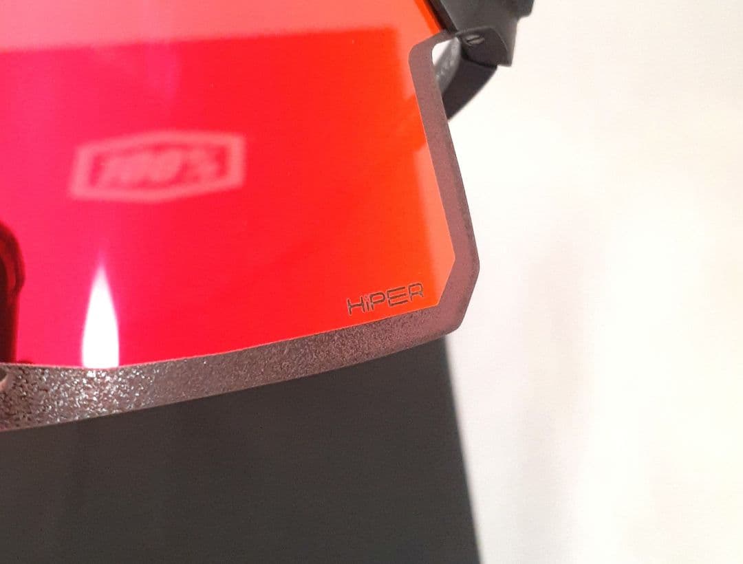 売約済み 100% Hypercraft ブラック レッド ワンハンドレッド