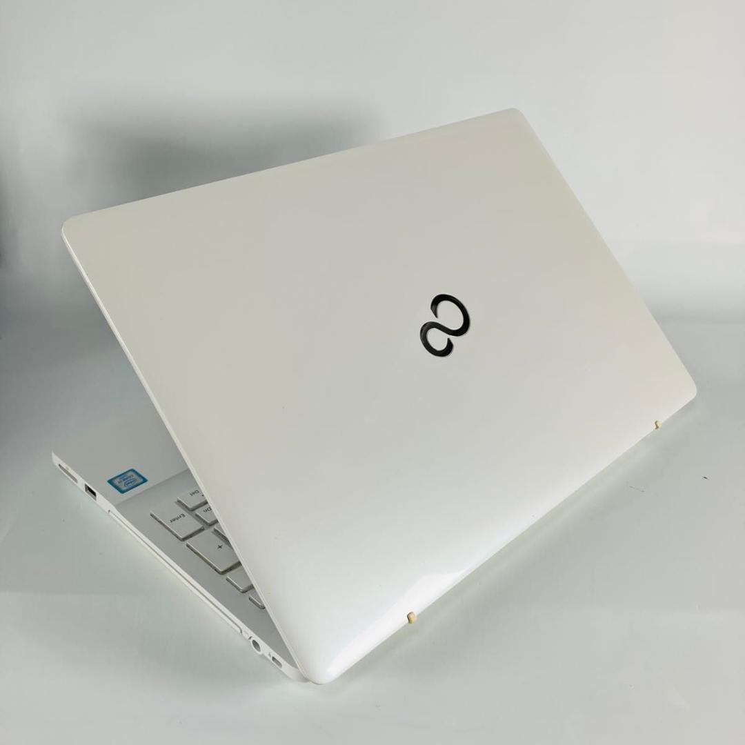 Core i7 SSD1TB メモリ32GB Windows11 ノートパソコン