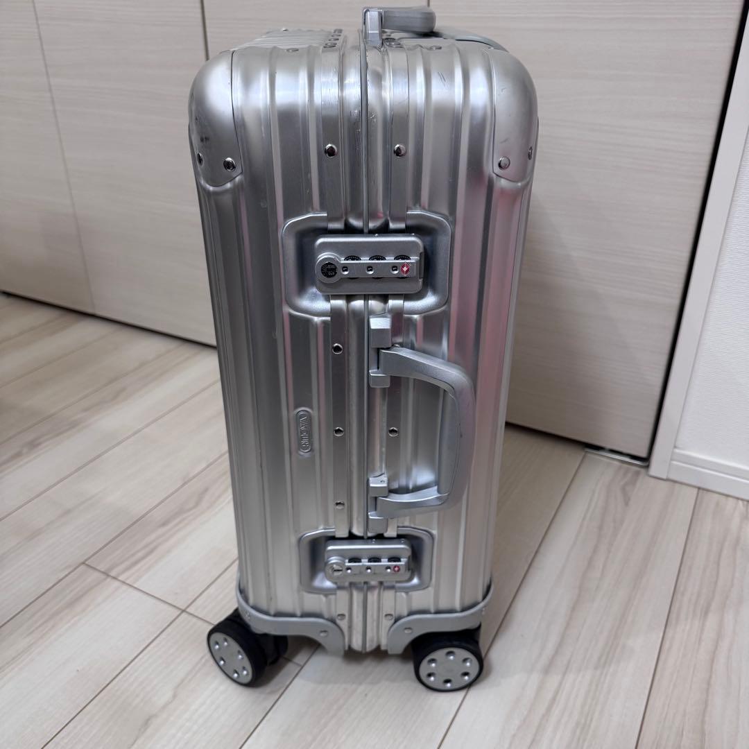 リモワ トパーズ キャビンマルチホイール 45L 4輪