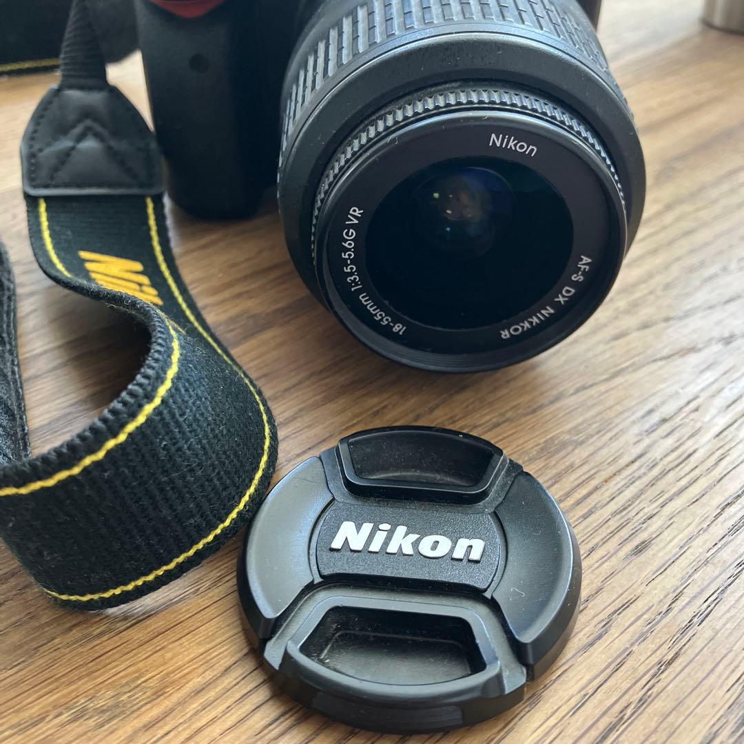 Nikon D5000 動画撮影・自撮り可 手振れ補正付