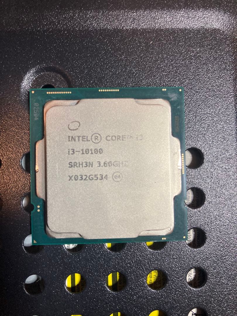 CPU CPU INTEL CORE i3-10100