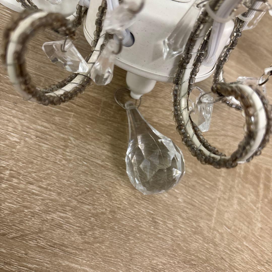 ガラス製 ホワイト シャンデリア 6灯 クリスタル ビーズ 装飾