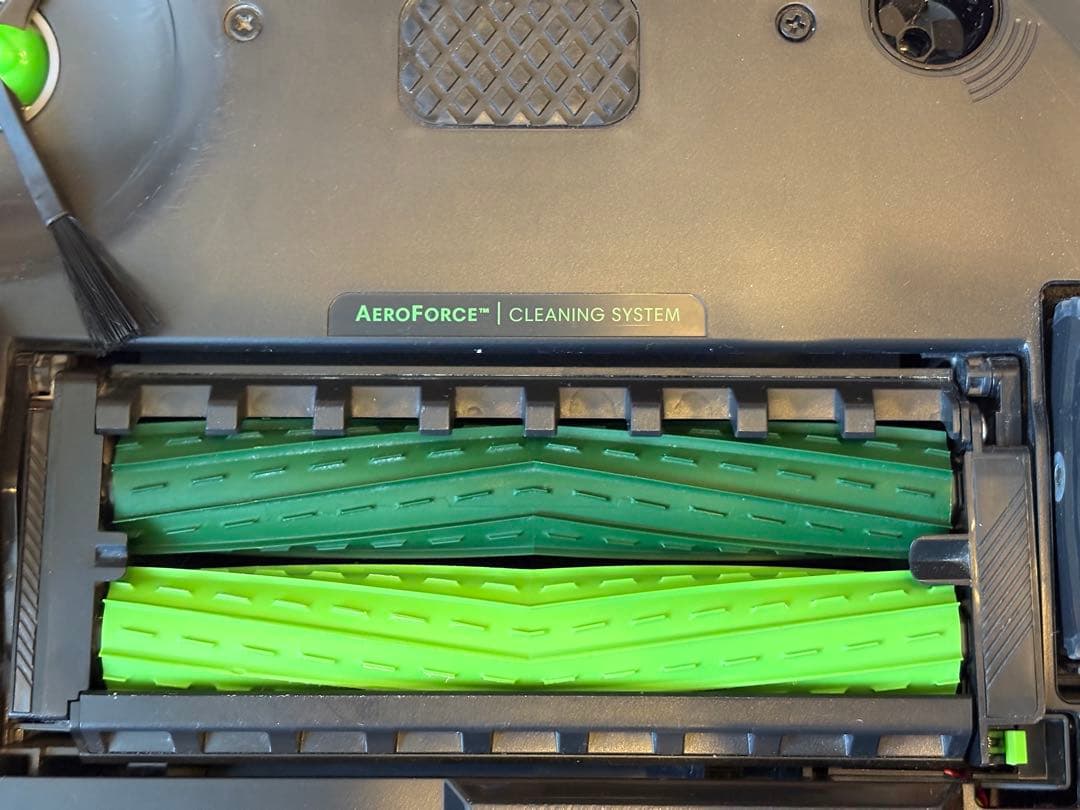 【動作良好】ルンバ j7 ロボット掃除機 本体 おまけ消耗品付き