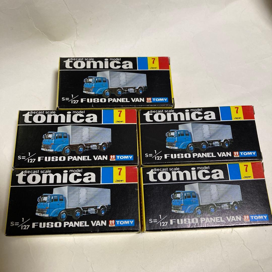 トミカトラックフェア10台セットです。未使用、展示品です。