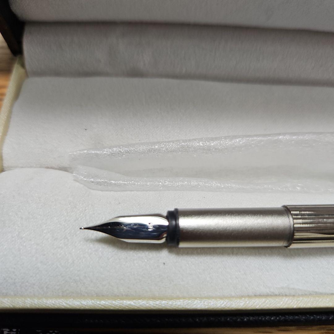 MONTBLANC モンブラン 万年筆 ノブレス プラチナ ストライプCBつき