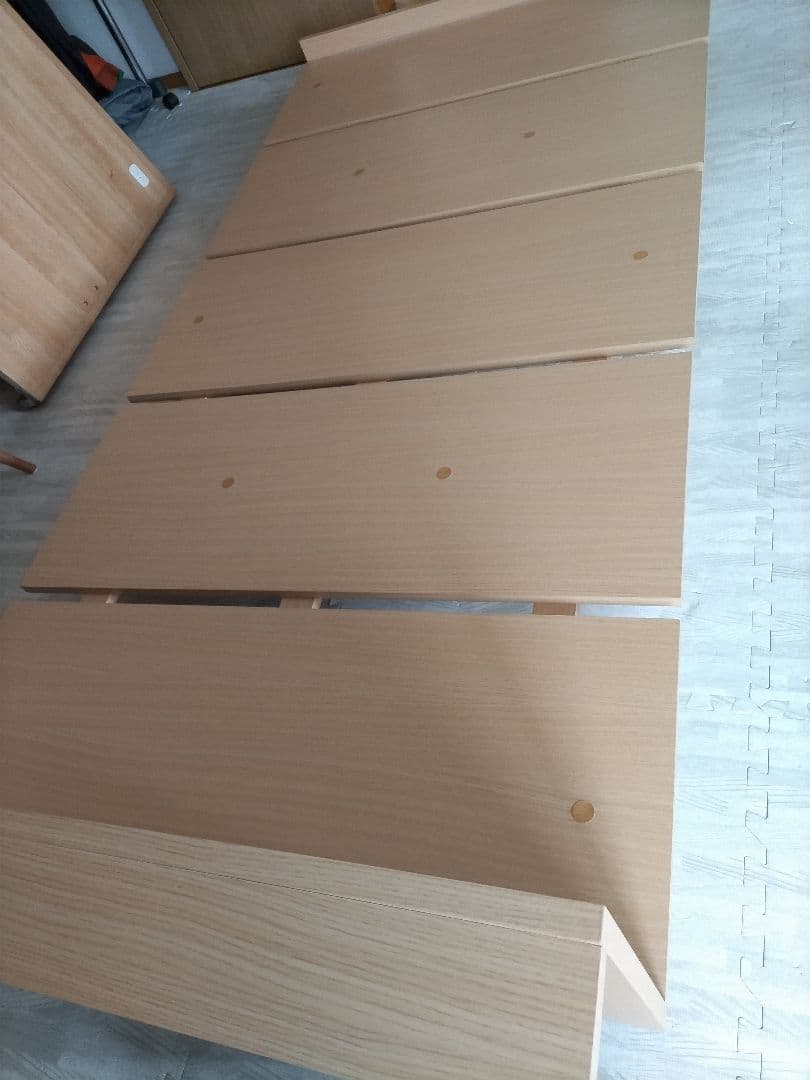 全国送料無料！！北欧テイスト風ローベッド シングル コンセント付き