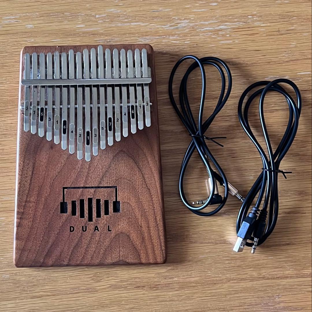 APRIL YANG DUAL カリンバ 17音 (ウォールナット)スピーカー付