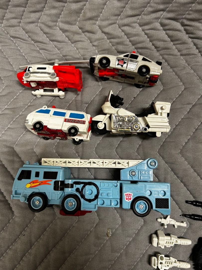 トランスフォーマー C-76 プロテクトボット 合体戦士 ガーディアン