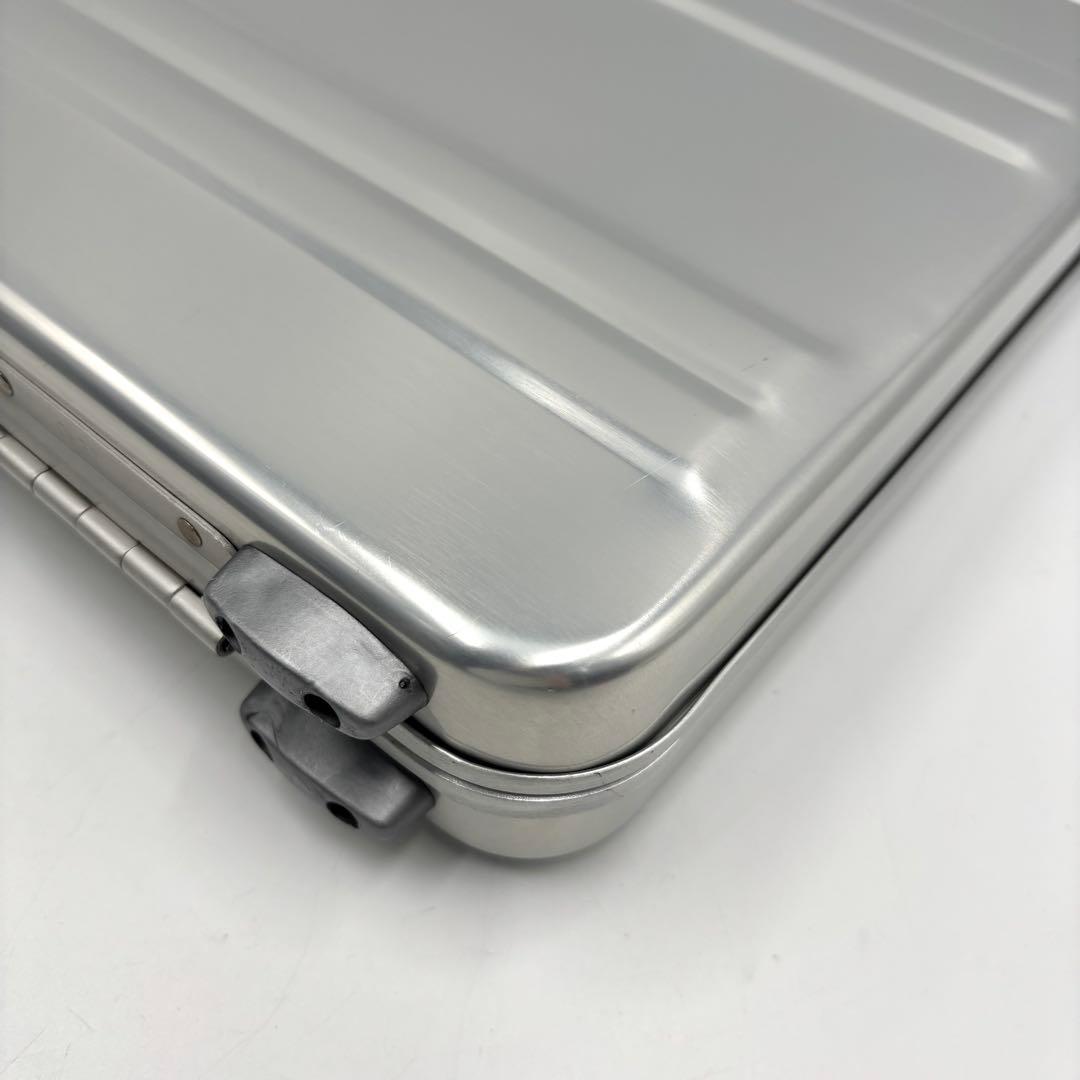 【美品】 ZERO HALLIBURTON クリアハンドル アタッシュケース