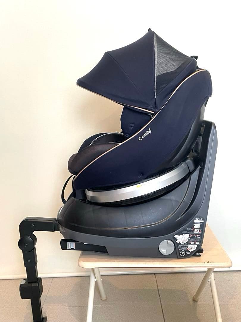 美品★コンビ★クルムーヴスマートisofix★エッグショックJG-600