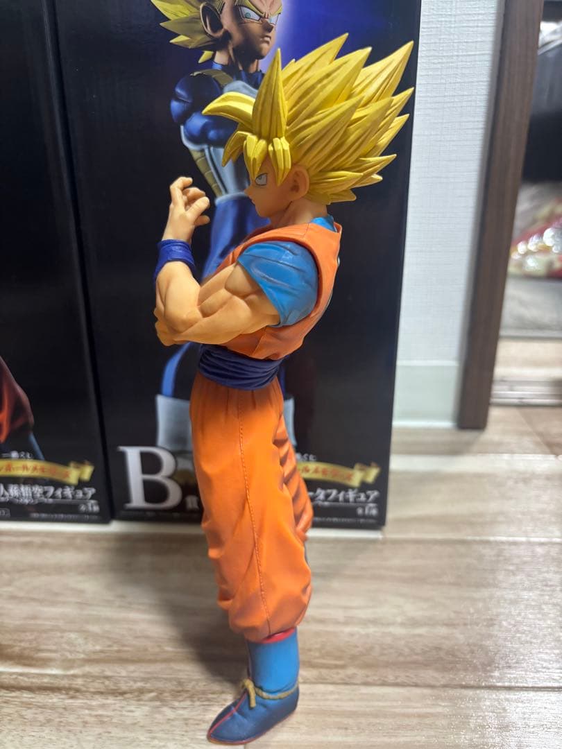 ドラゴンボール メモリーズ 超サイヤ人 孫悟空 ベジータ A賞 B賞 一番くじ