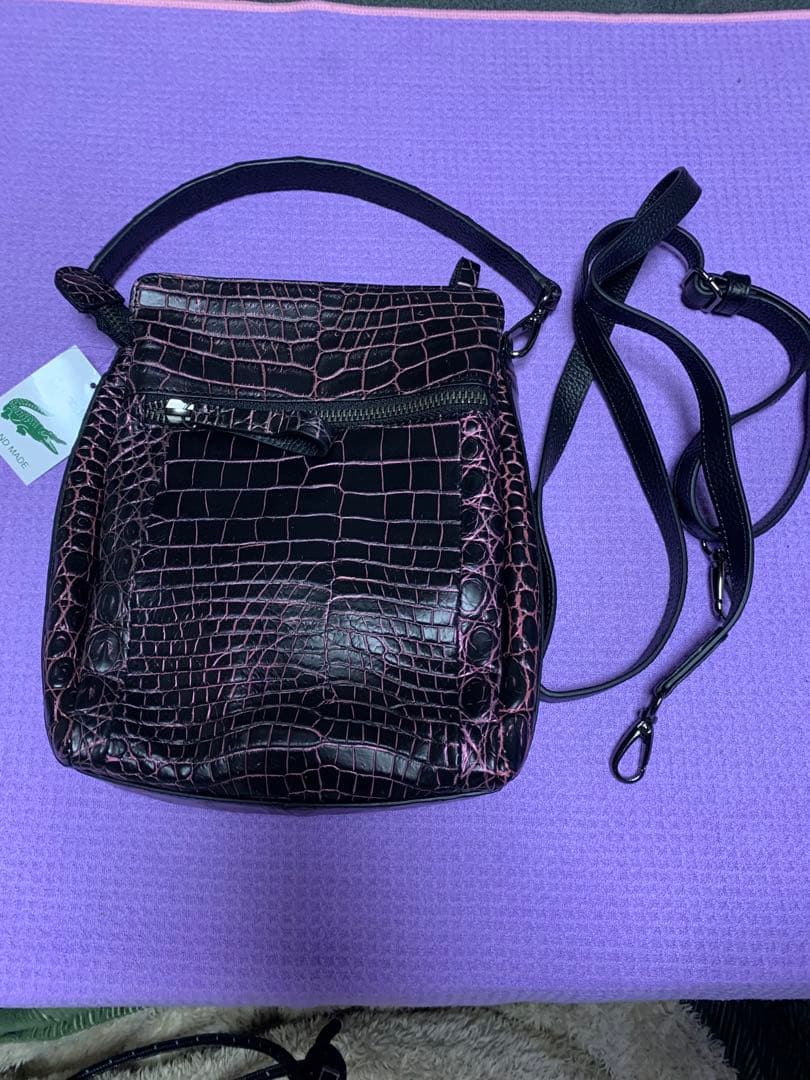 Crocodile クロコダイル柄ショルダーバッグ