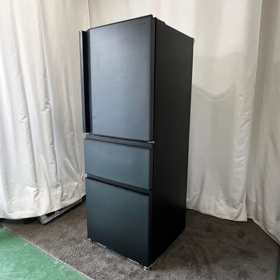 762⭕️設置無料　冷蔵庫　東芝　大型　300-400ℓ　安い　中古　黒　22年