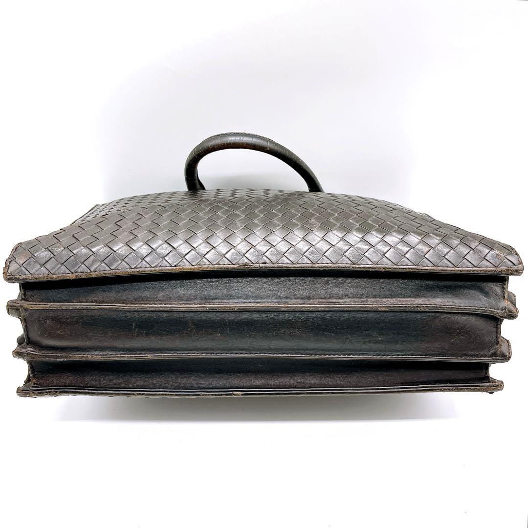 BOTTEGA VENETA ボッテガベネタ イントレチャート　ダークブラウン