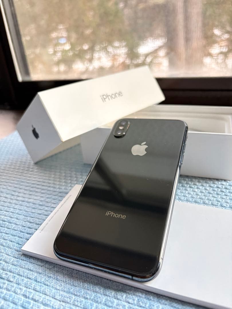 12/16終了★シムロック解除済◎付属品有★iPhone XS 256GB AU