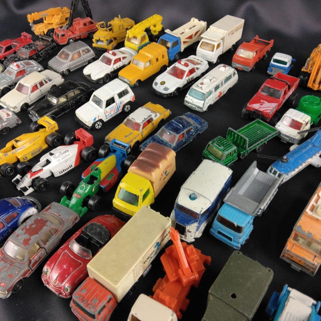 トミカ ミニカー まとめ売り 59台