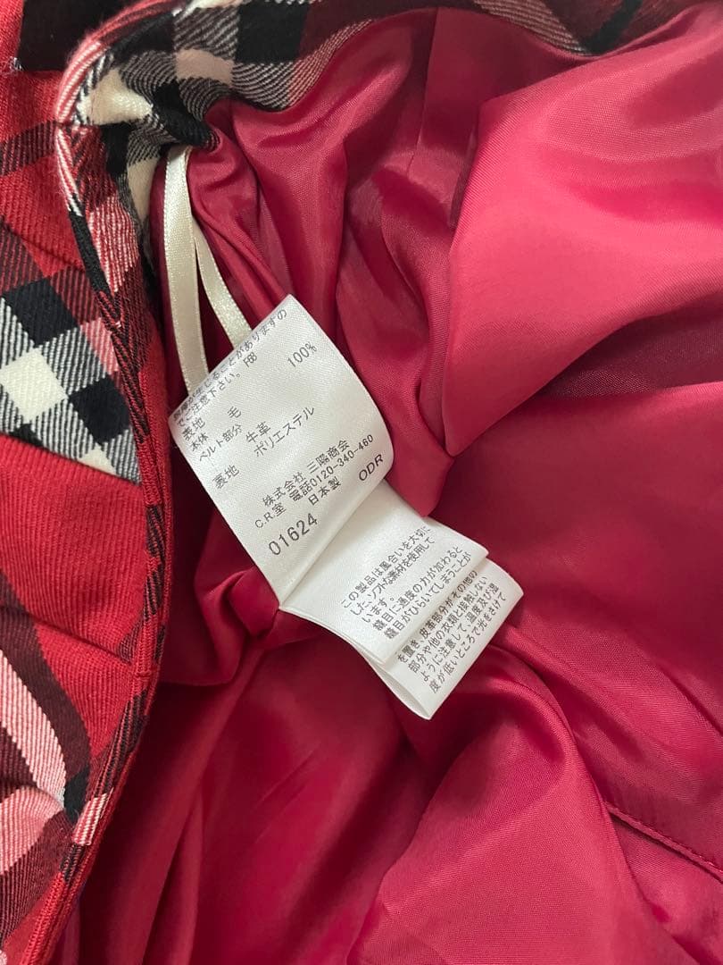 バーバリーブルーレーベル赤チェックベルト付き巻きスカート