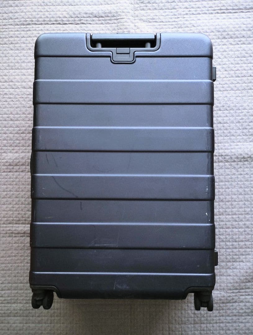 無印良品 バーを自由に調節できる ハードキャリーケース(105L)ネイビー