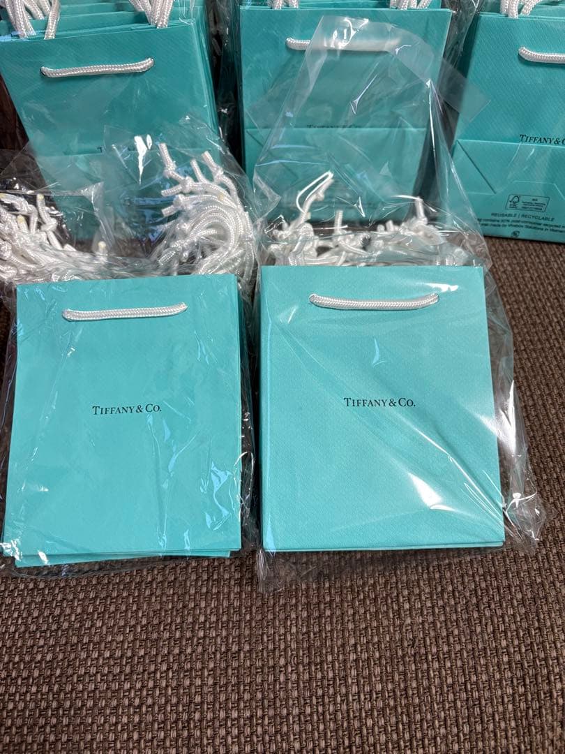 現行品　新品未使用Tiffanyティファニー　ミニショッパー紙袋 50枚セット
