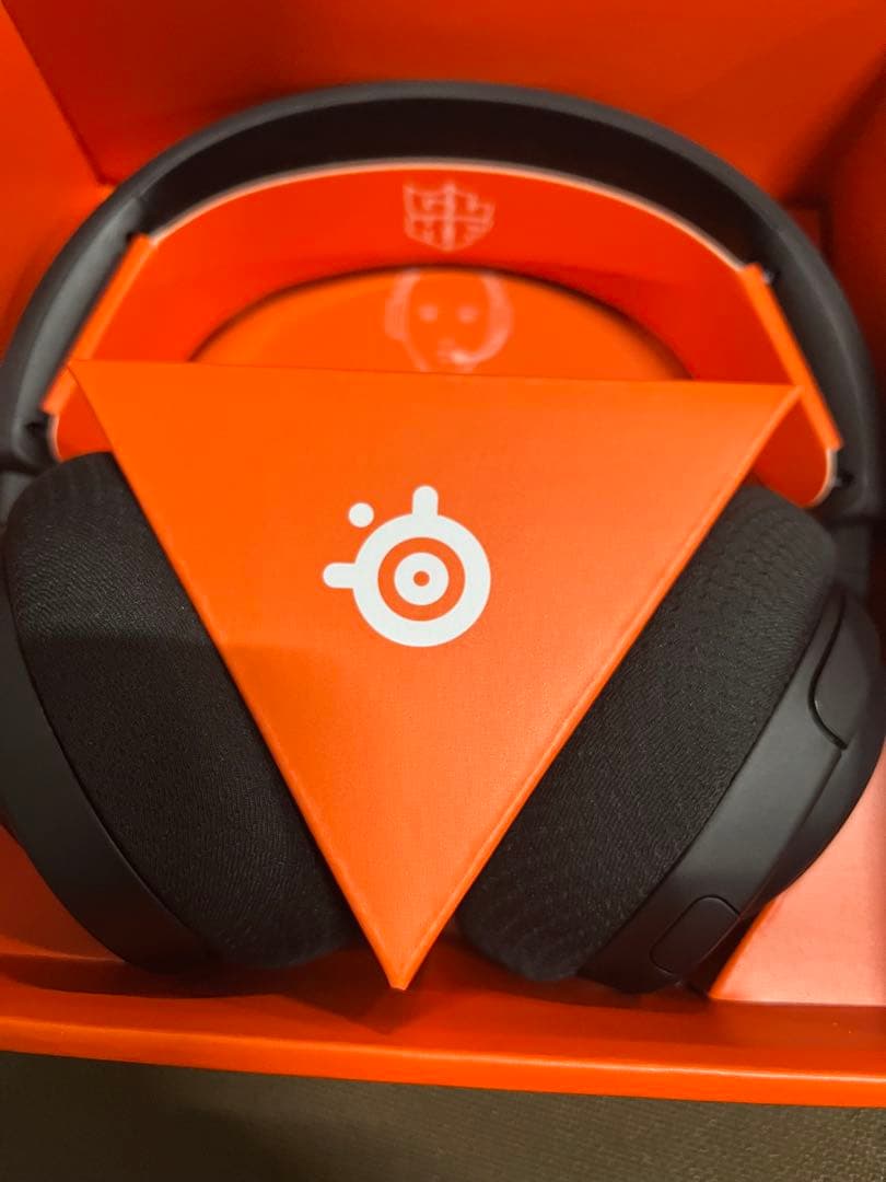 【美品】SteelSeries Arctis Nova 5 Wireless