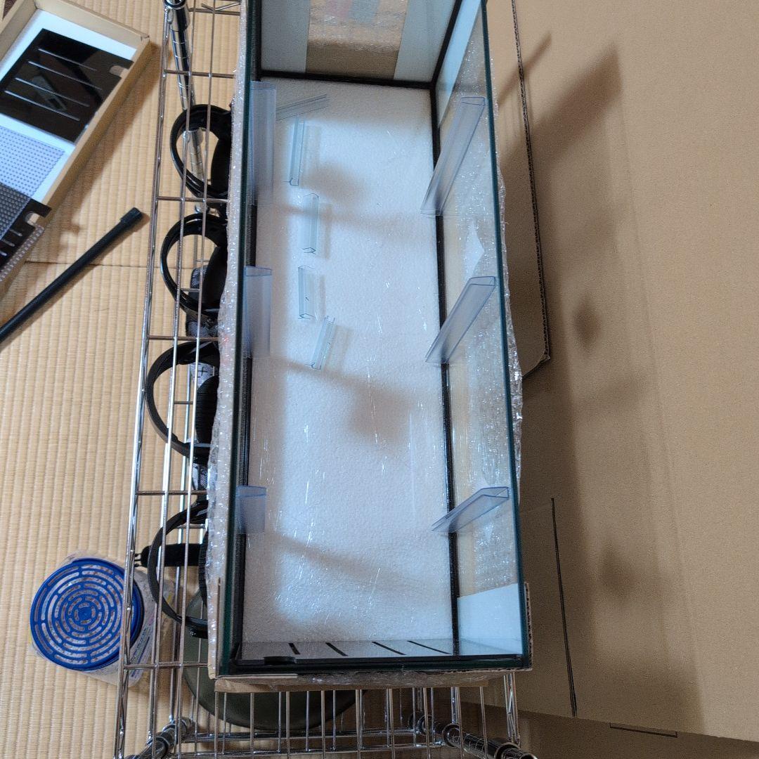 新品ベタマンション　600×200×200 オプションガラス蓋 仕切り板付属