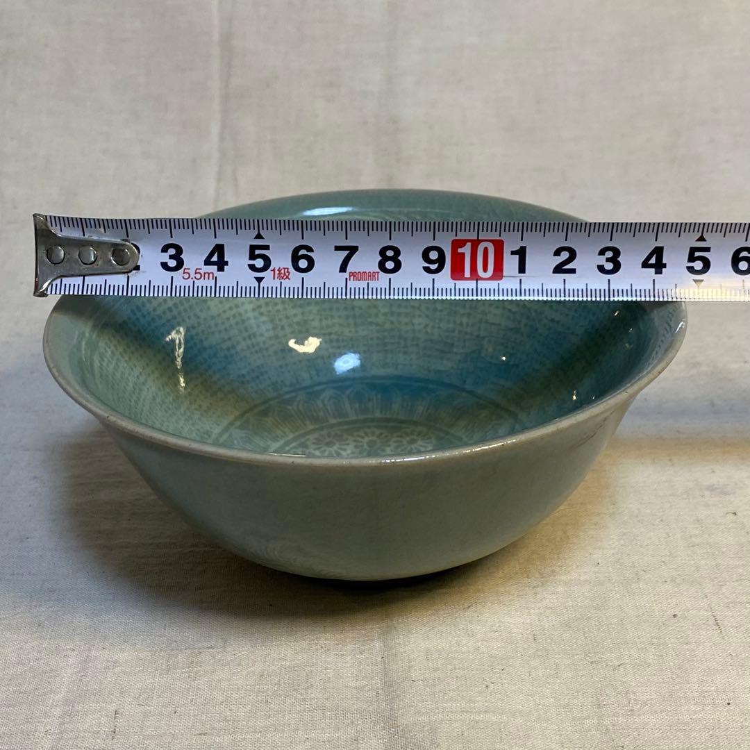 青磁　茶碗　白象嵌　菊花紋　高麗青磁　流谷　朝鮮・韓国⑤