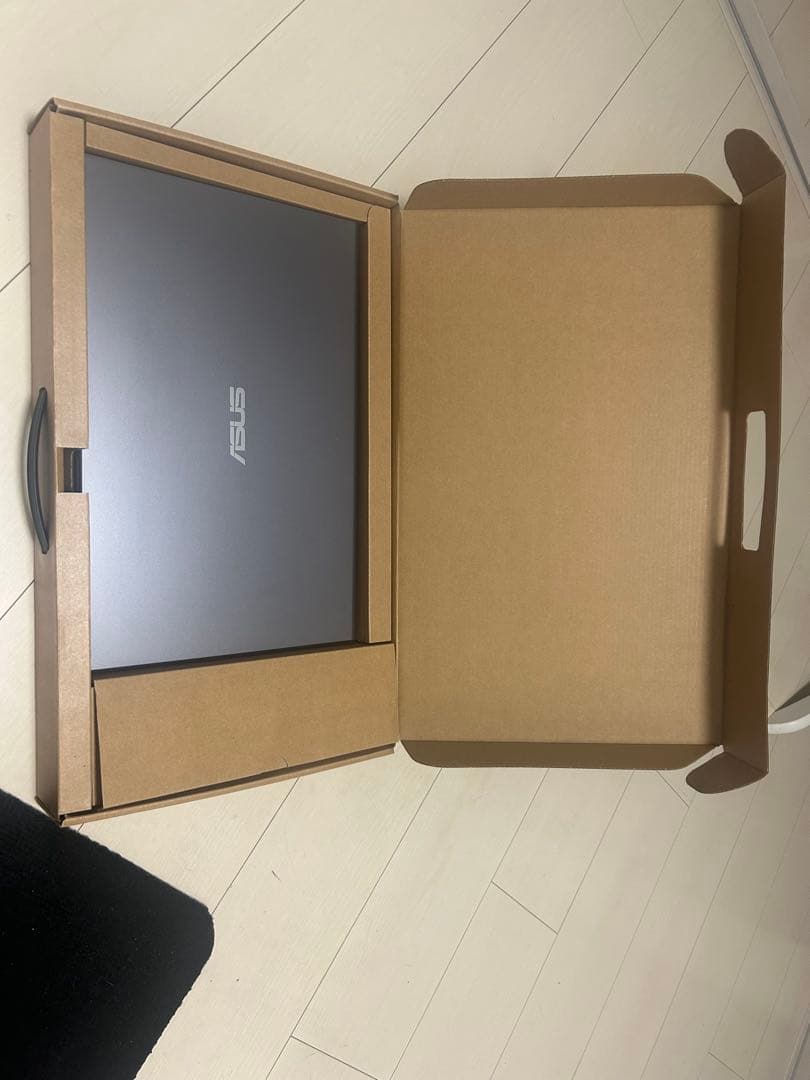 ASUS ノートパソコン X515 Corei7