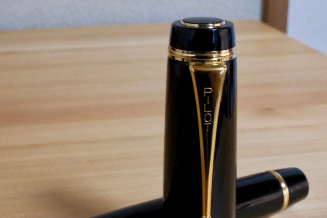 【パイロット】カスタムURUSHI 黒 中細（FM）