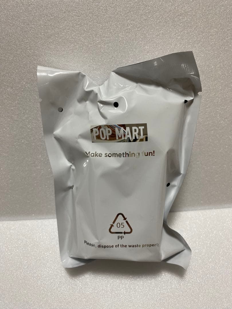 POP MART Darth Vader フィギュア　1/144ダースベイダー