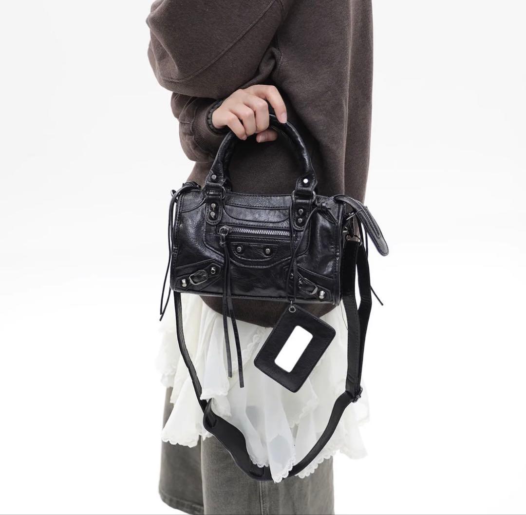 OLIVIA FENG BAG ブラック