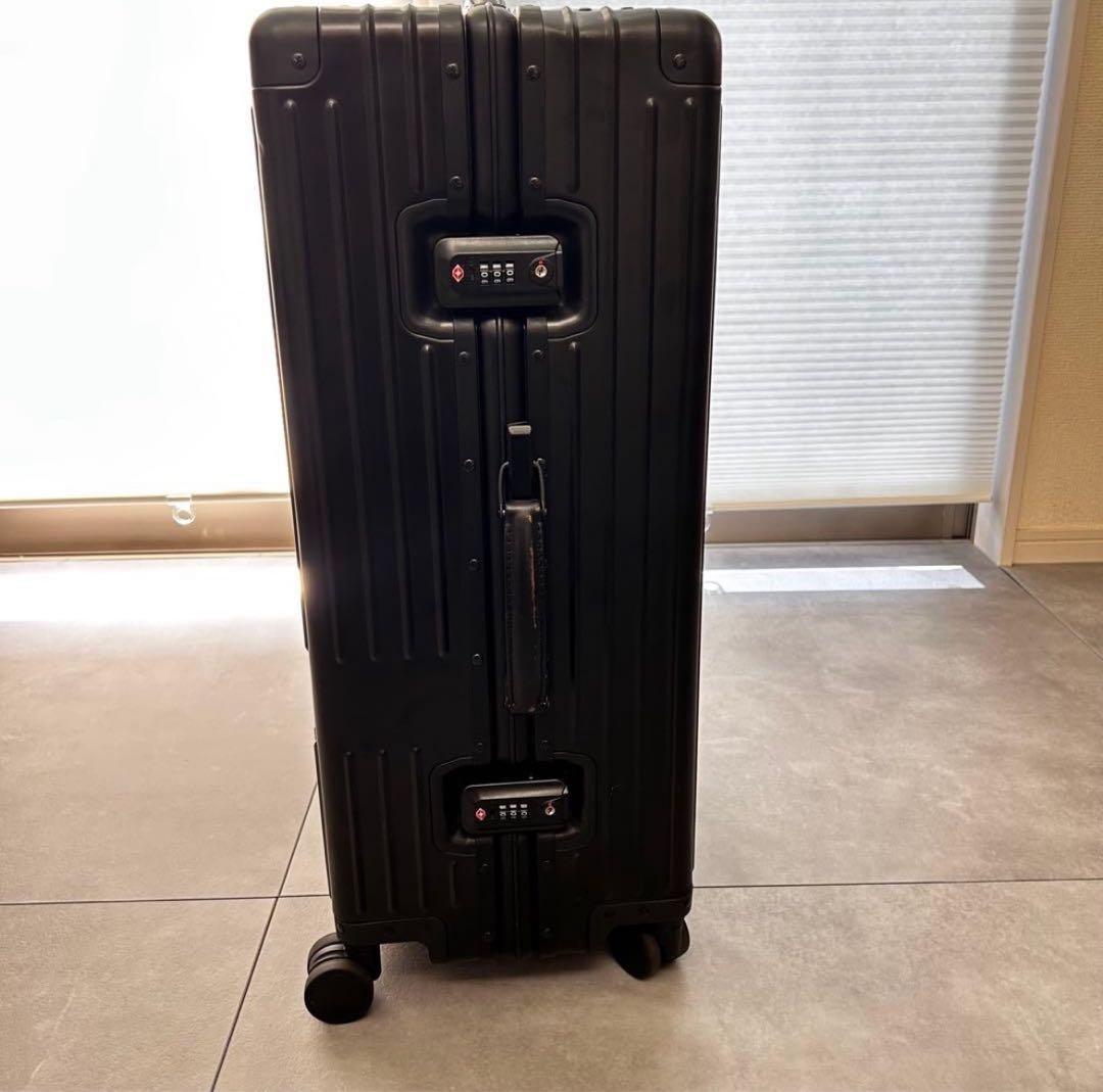 廃盤品イノベーター　アルミ　INV5811 Stealth black 70L