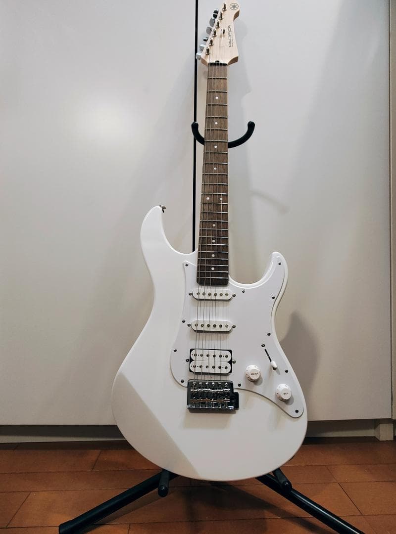 YAMAHA PACIFICA012 エレキギター ホワイト