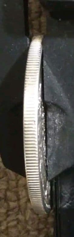 旧一圓銀貨　明治三年　約27g　アンティーク　