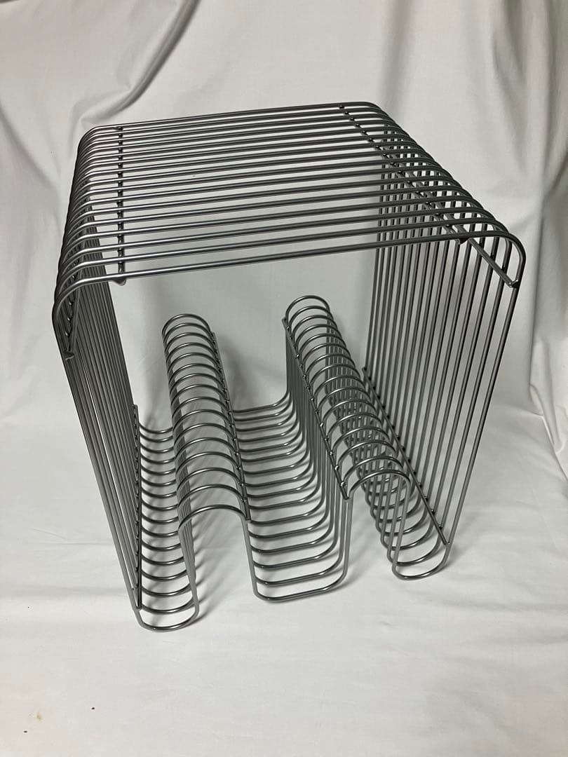 ワイヤー シェルフ マガジンラック リプロダクト テーブル 北欧 スタイリッシュ