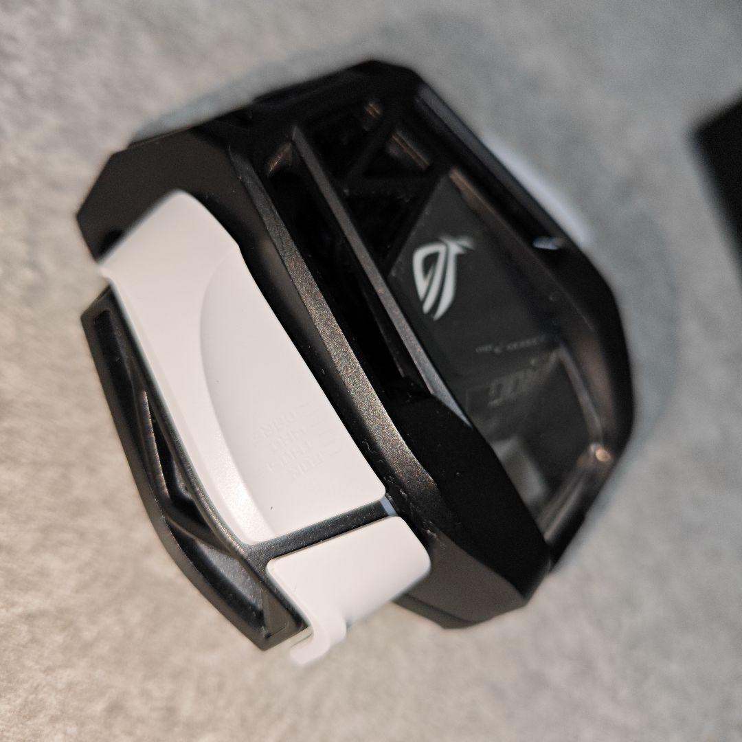 ROGPhone 6用冷却ユニットAeroActive Cooler 6 箱無し