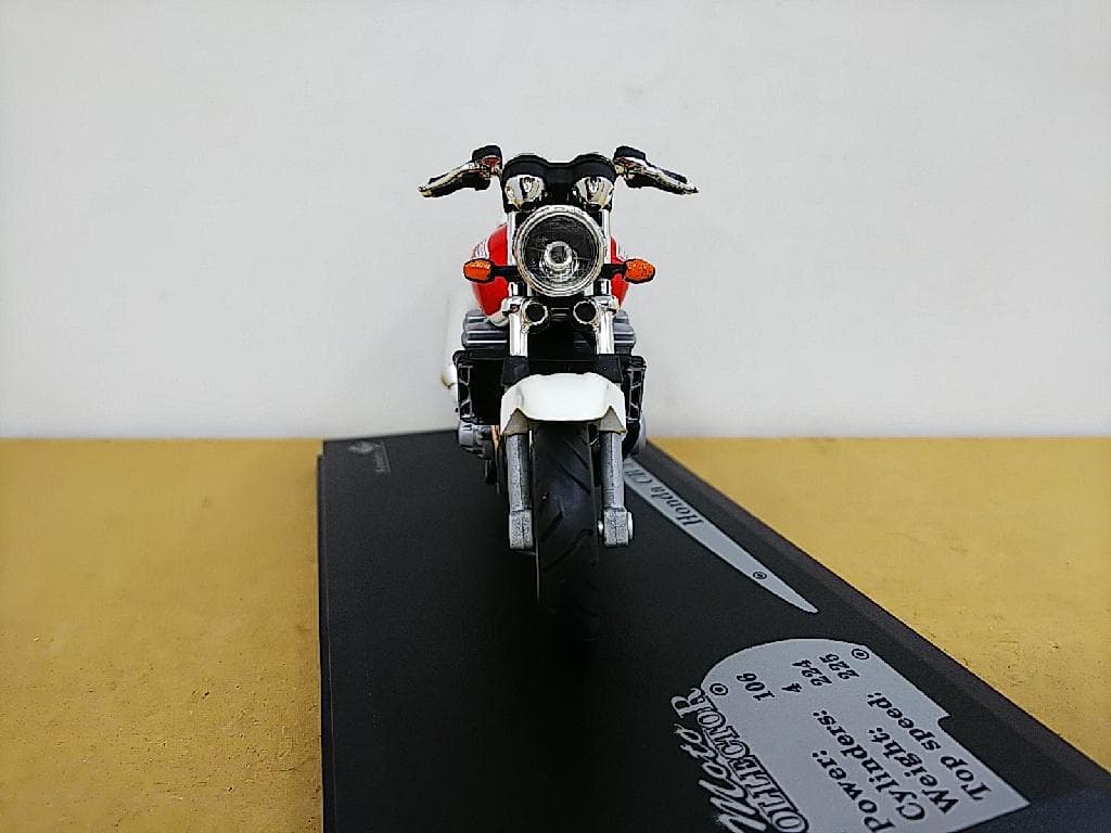 ソリド 1/18 Moto COLLECTOR ホンダ CB1300 大型バイク